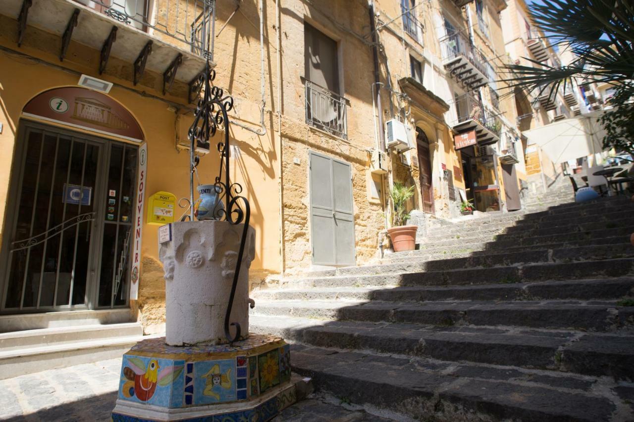 B&B Salotto Di Athena Agrigento Exterior photo